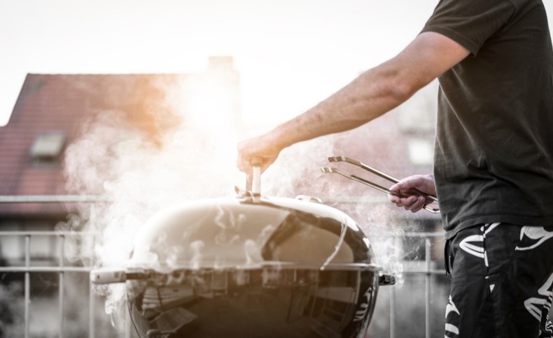 Oppfordring! Grilling med kull på balkong